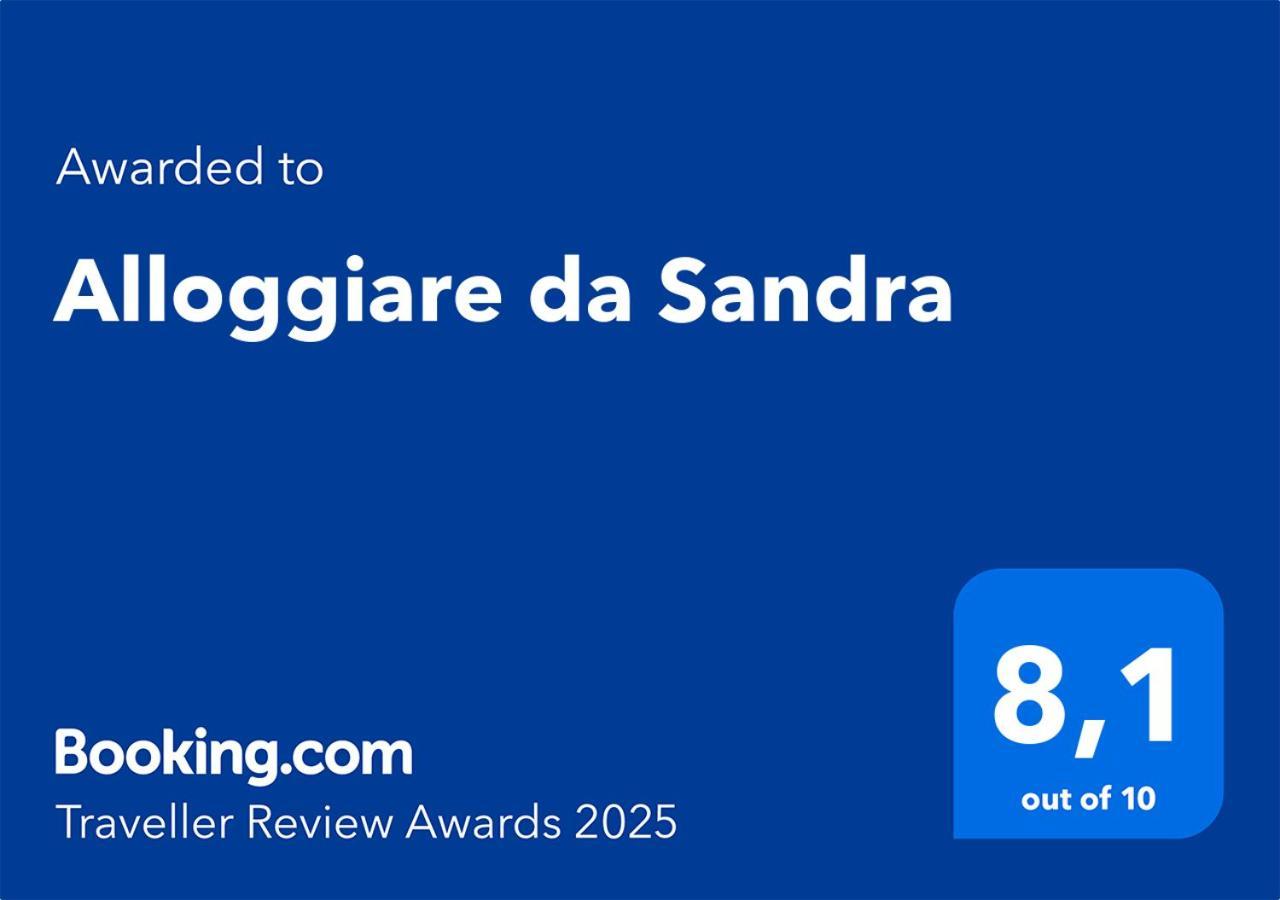Alloggiare Da Sandra Rome Extérieur photo